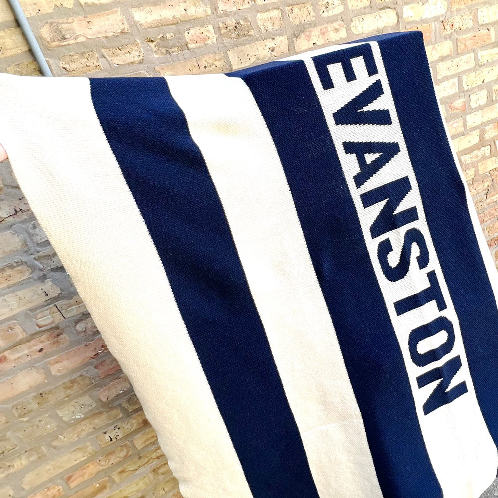 Evanston Navy & Cream Knit Throw Blanket