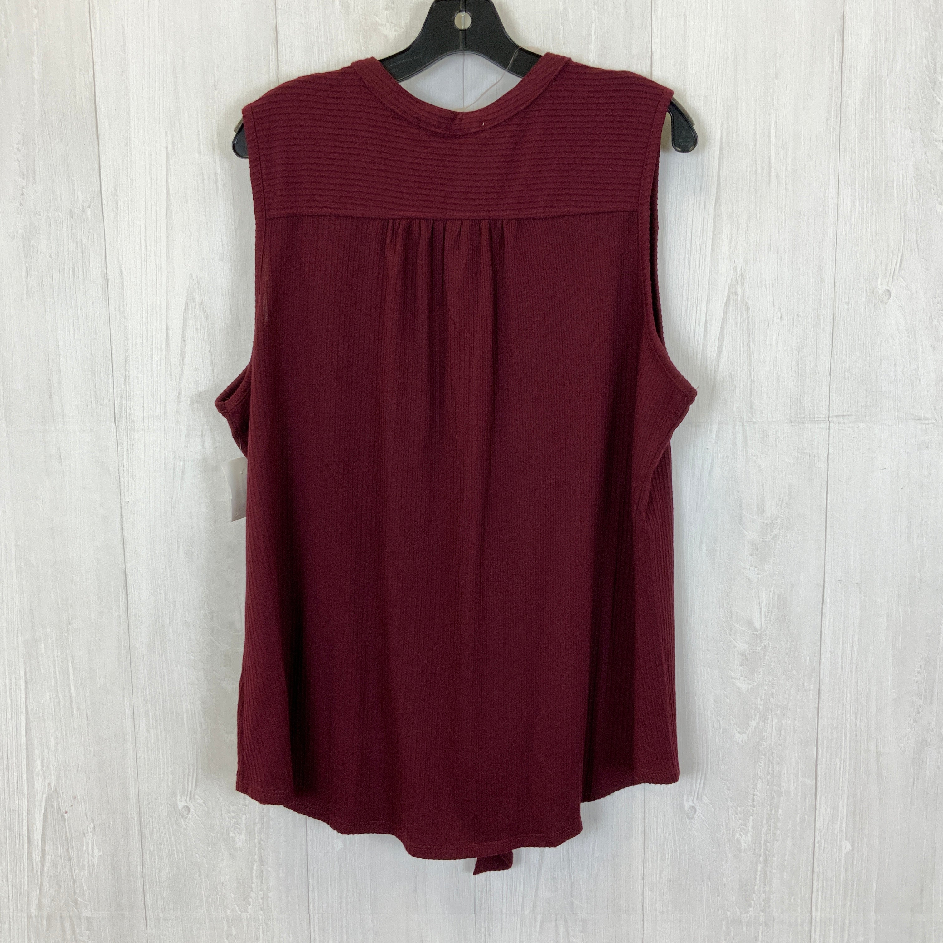 Top Sleeveless By Clothes Mentor  Size: 2x